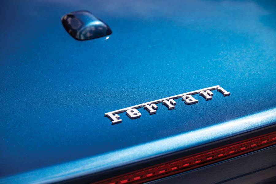 Логотип Ferrari California T The Daytona (229582) 2017 года  (фото 21 из 23)